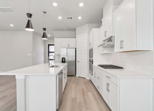 Property at 3208 Quiet Sunset Dr, Houston, TX 77080, 3 beds, 2.5 baths