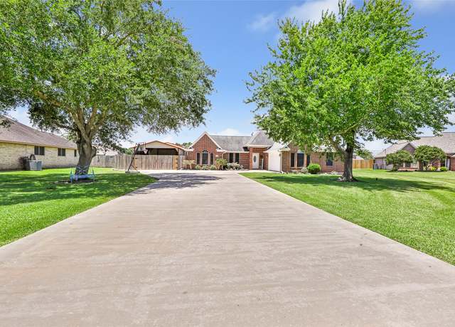 Property at 5810 Dixie Ln, Baytown, TX 77523, 4 beds, 3 baths