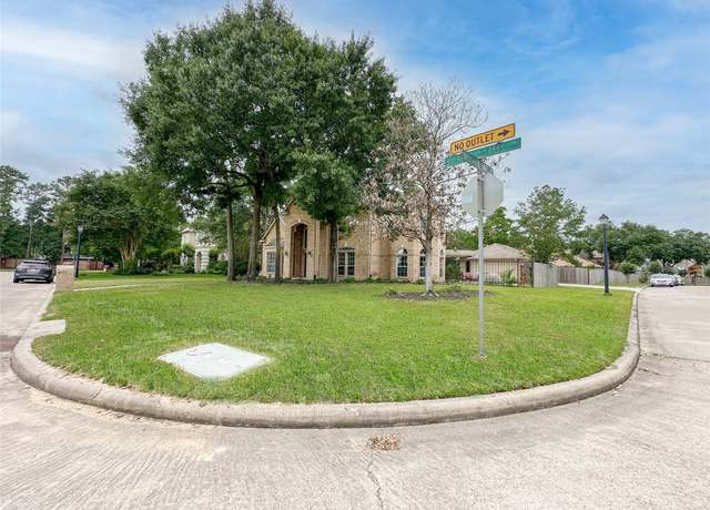 Property at 9402 Brentwood Lakes Cir, Spring, TX 77379, 5 beds, 4 baths
