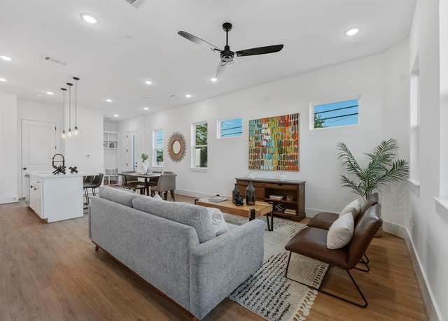 Property at 5622 Azores, Houston, TX 77091, 3 beds, 3.5 baths