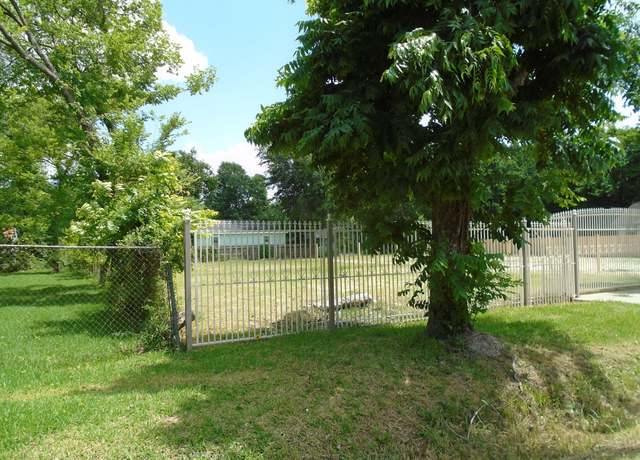 Property at 3911 Dorchester St, Houston, TX 77016