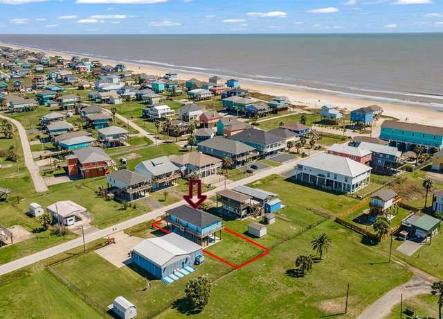 Property at 865 Kahla Dr, Crystal Beach, TX 77650, 3 beds, 2 baths