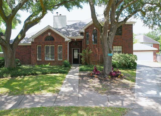 Property at 3502 Brymoor Ct, Pearland, TX 77584, 4 beds, 3.5 baths