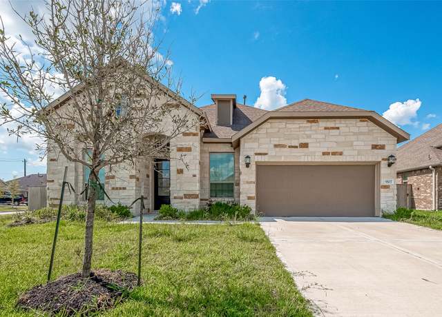 Property at 9507 Meghan Heights Dr, Baytown, TX 77521, 4 beds, 3.5 baths
