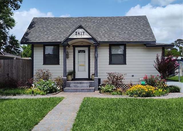 Property at 2417 Cos St, Liberty, TX 77575, 3 beds, 3.5 baths