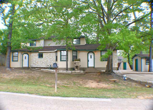 Property at 16350 Eastchase St, Montgomery, TX 77316, 4 beds, 2 baths