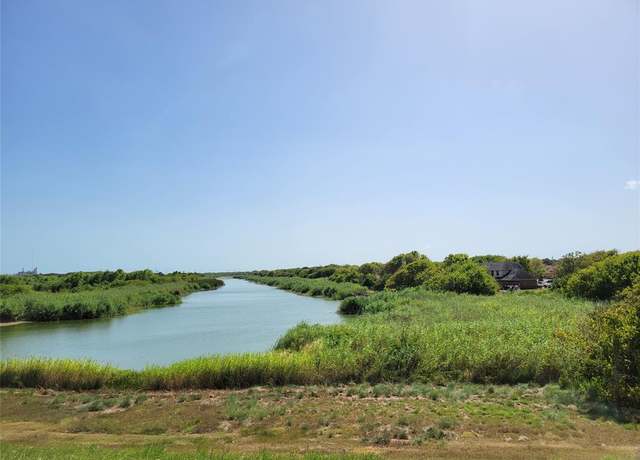 Property at 1719 Duncan Dr, Oyster Creek, TX 77541