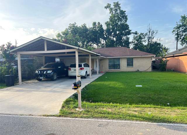 Property at 2817 Cromwell St, Houston, TX 77093, 3 beds, 1 bath