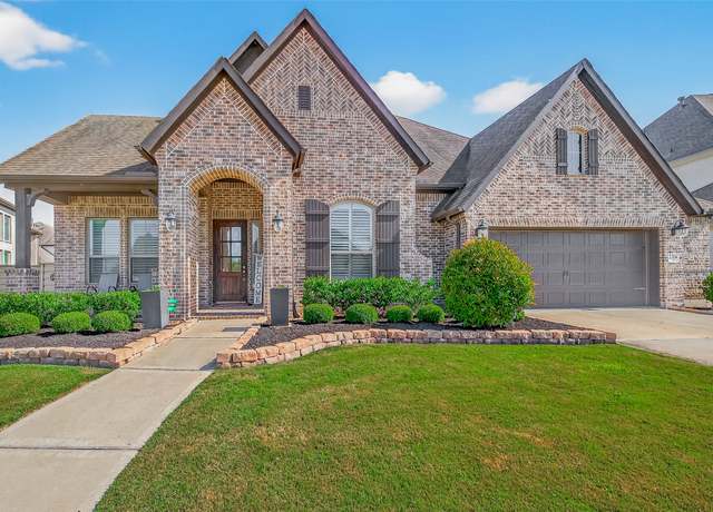 Property at 2314 Cotton Creek Ln, Manvel, TX 77578, 4 beds, 4.5 baths