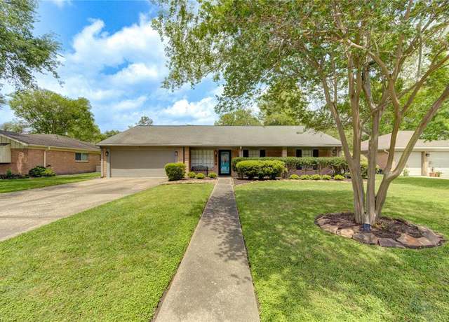 Property at 9534 Meadowglen Ln, Houston, TX 77063, 3 beds, 2 baths