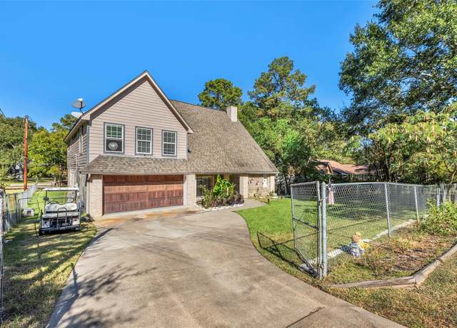 Property at 13392 Southshore Dr, Conroe, TX 77304, 4 beds, 4 baths