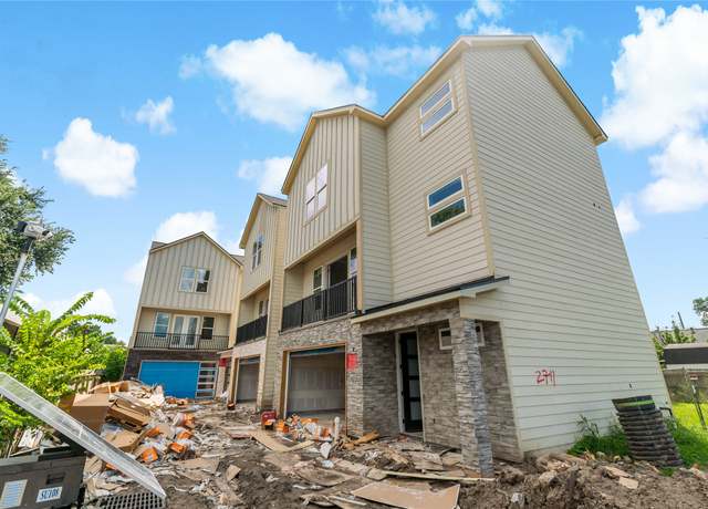 Property at 2707 Berry St, Houston, TX 77004, 3 beds, 3.5 baths