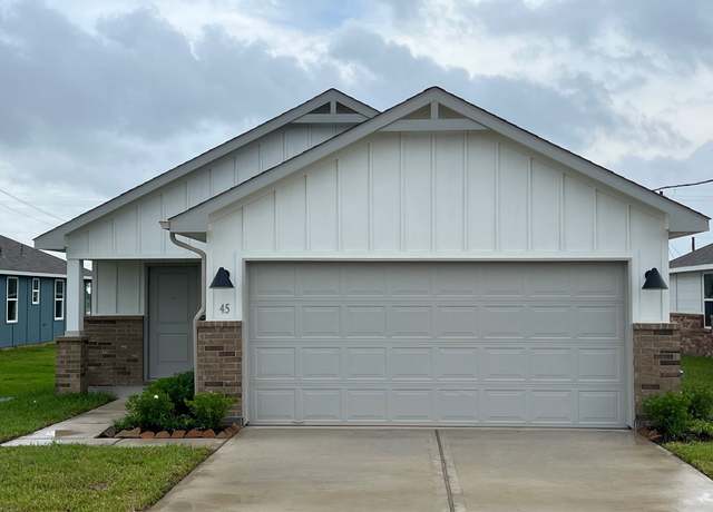 Property at 1225 Road 5202, Cleveland, TX 77327, 3 beds, 2 baths