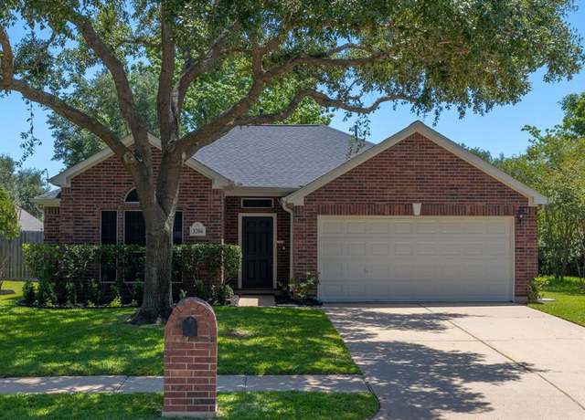 Property at 3206 N Mason Rd, Katy, TX 77449, 3 beds, 2 baths