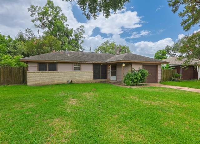 Property at 8530 Dillon St, Houston, TX 77061, 3 beds, 1 bath