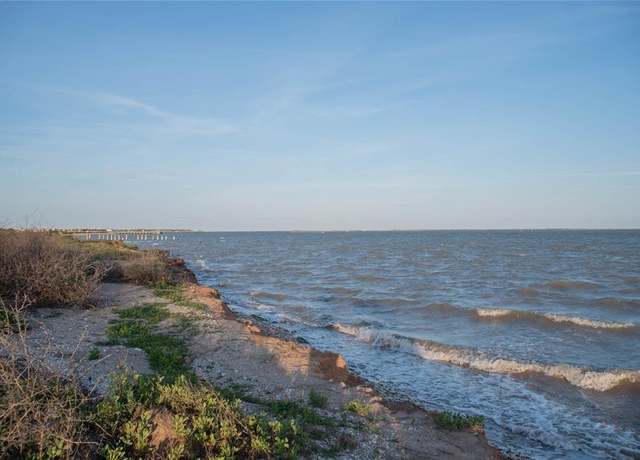 Property at 3049 Palacios Bay Dr, Palacios, TX 77465