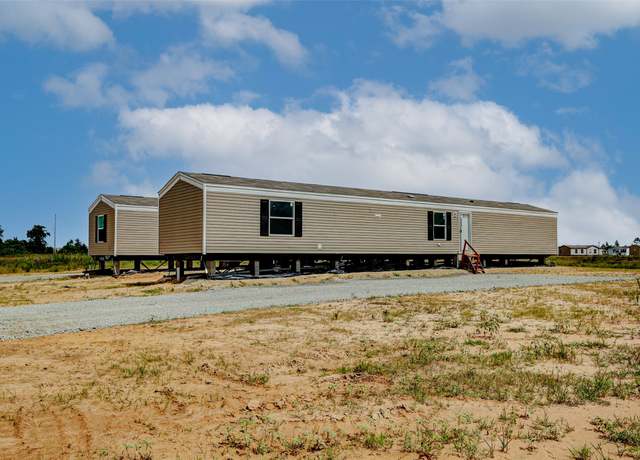 Property at 1601 Road 5740, Cleveland, TX 77327, 3 beds, 2 baths