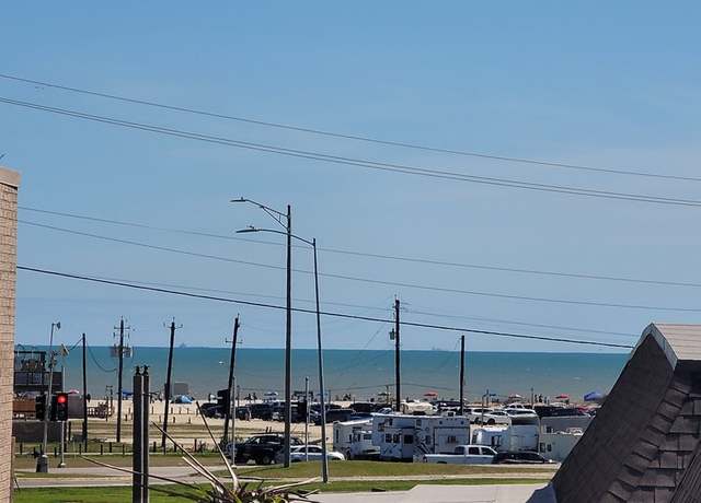 Property at 215 Post Office St #104, Galveston, TX 77550, 2 beds, 1.5 baths