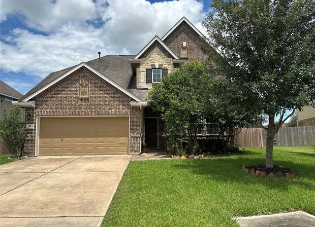 Property at 3515 Curley Maple Dr, Pearland, TX 77584, 5 beds, 3.5 baths