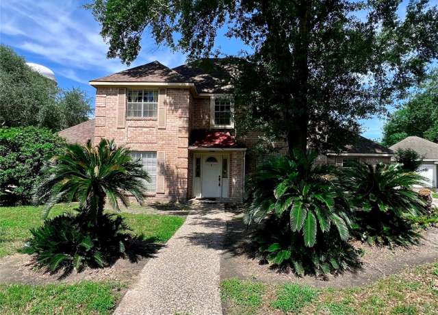 Property at 16418 York Minster Dr, Spring, TX 77379, 4 beds, 3.5 baths