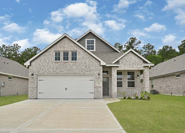 Property at 525 Little Spring Ct, Anahuac, TX 77514, 4 beds, 3 baths