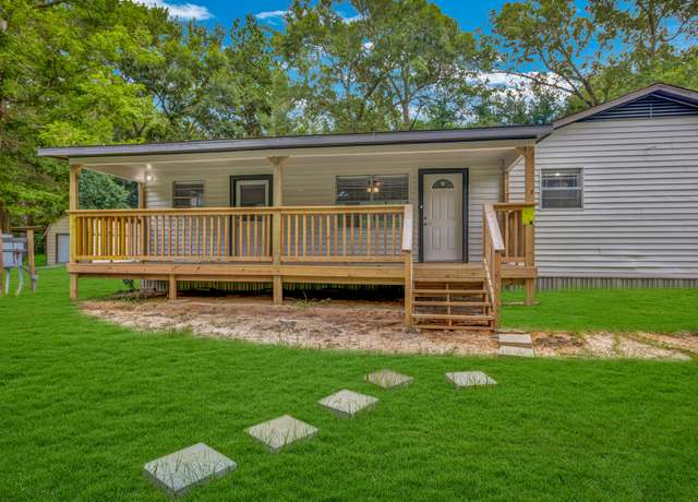 Property at 10863 Autumn Ln, Cleveland, TX 77328, 3 beds, 2 baths