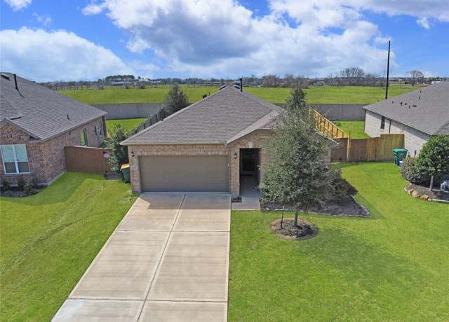 Property at 2210 Thunderbolt Peak Dr, Rosharon, TX 77583, 3 beds, 2 baths