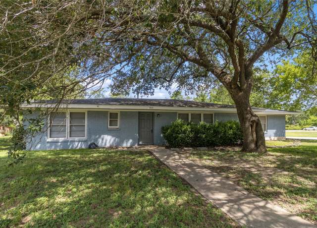 Property at 100 Fleetwood St, Bryan, TX 77801, 3 beds, 2 baths