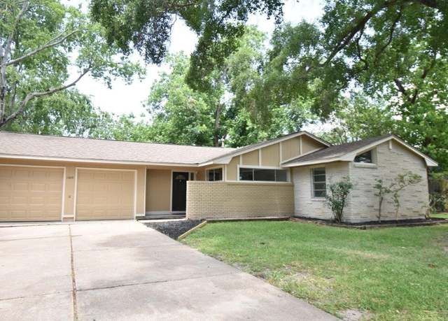 Property at 7206 Triola Ln, Houston, TX 77074, 3 beds, 2 baths