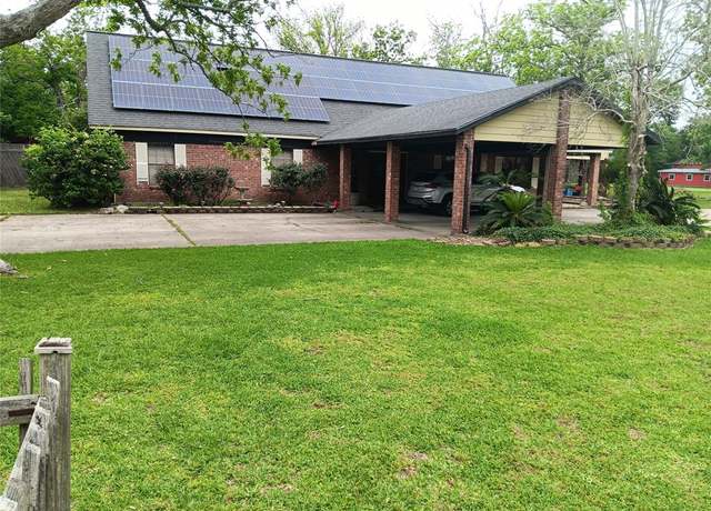 Property at 7824 Pecan Forest Ln, Baytown, TX 77521, 5 beds, 5 baths