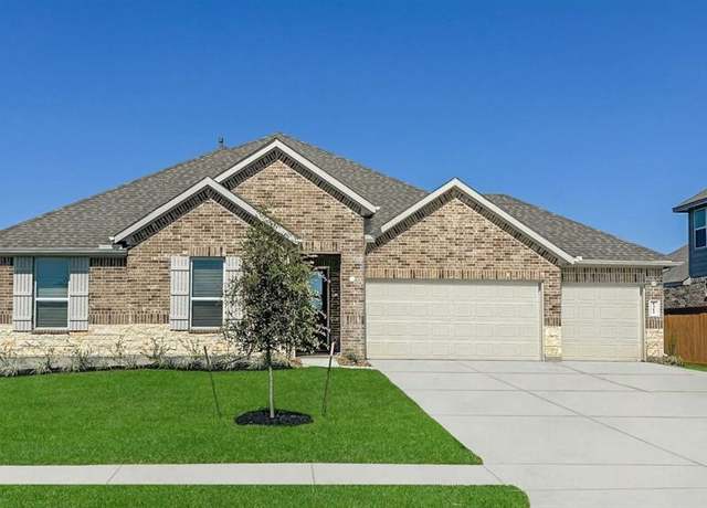 Property at 1311 Imperial Ranch Way, Dayton, TX 77535, 5 beds, 2.5 baths