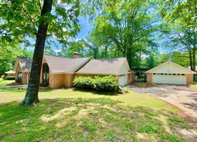 Property at 3518 Kings Row, Nacogdoches, TX 75965, 3 beds, 2 baths