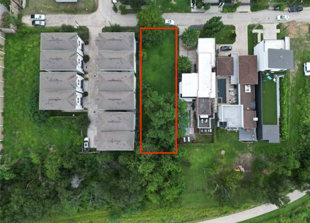 Property at 1906 Bonner St, Houston, TX 77007