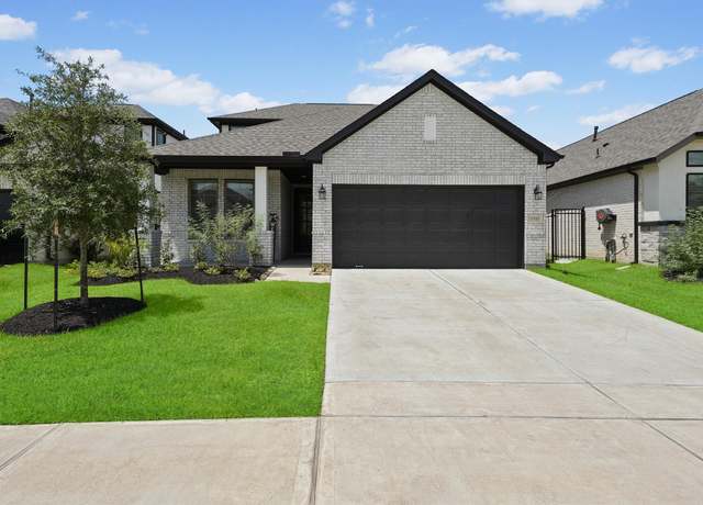 Property at 7555 Coral Lake Dr, Cypress, TX 77433, 4 beds, 2.5 baths