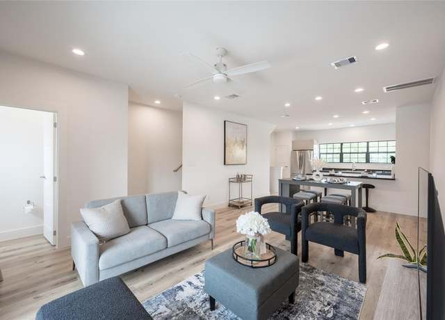 Property at 11920 N Hoa Sen Cir, Houston, TX 77072, 2 beds, 2.5 baths