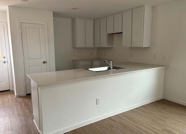 Property at 25368 Carnation Ct, Magnolia, TX 77354, 3 beds, 2 baths