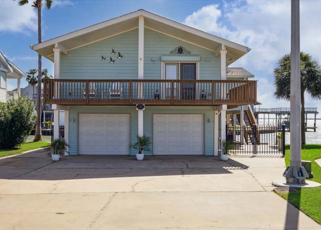 Property at 110 Majuro Dr, Tiki Island, TX 77554, 3 beds, 3 baths