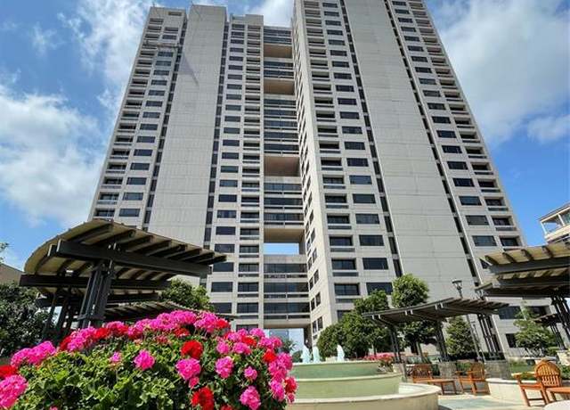 Property at 1111 Hermann Dr Unit 8E-2, Houston, TX 77004, 1 bed, 1.5 baths