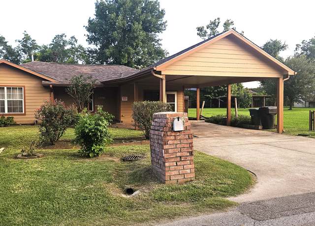 Property at 8002 Richland Dr, Houston, TX 77028, 3 beds, 1 bath
