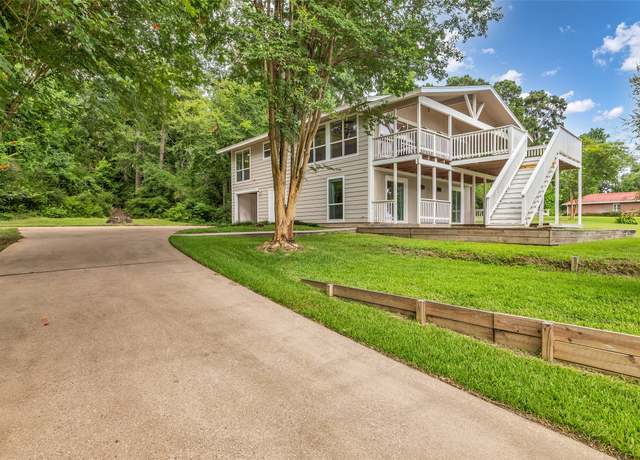 Property at 671 Lakeview Hbr, Onalaska, TX 77360, 4 beds, 2 baths