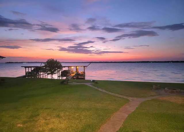 Property at 470 Weavers Cv, Livingston, TX 77351, 5 beds, 4 baths