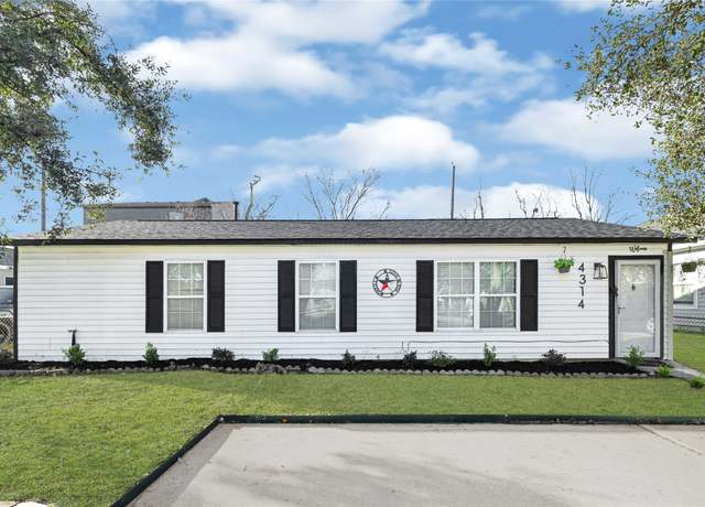 Property at 4314 Rawley St, Houston, TX 77020, 3 beds, 1 bath