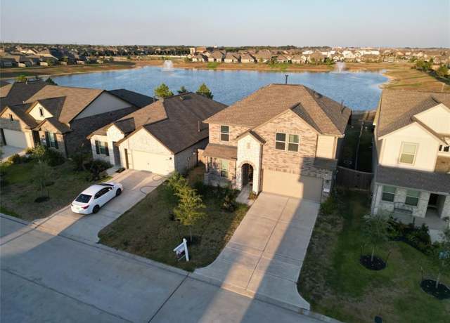 Property at 4822 Chestnut Valley Ln, Katy, TX 77493, 3 beds, 2.5 baths