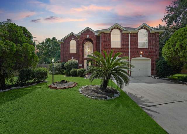 Property at 25727 Hawn Rd, Spring, TX 77389, 4 beds, 3.5 baths