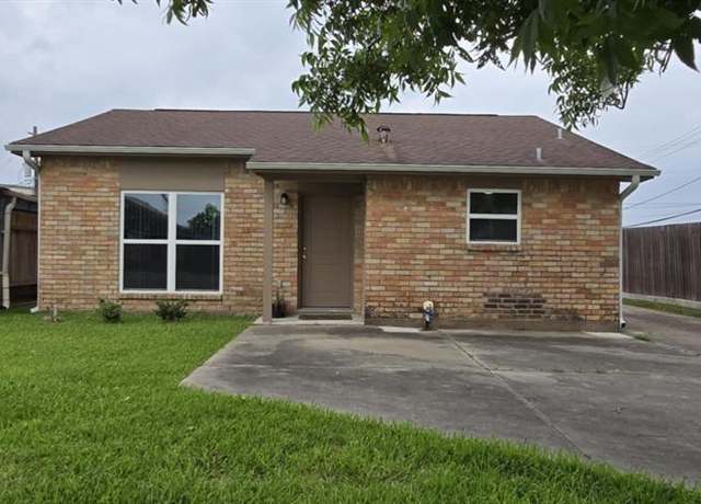 Property at 511 Minnesota St, South Houston, TX 77587, 3 beds, 2 baths