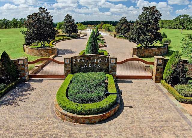 Property at 2088 Jesse Hill Ct, Hockley, TX 77447