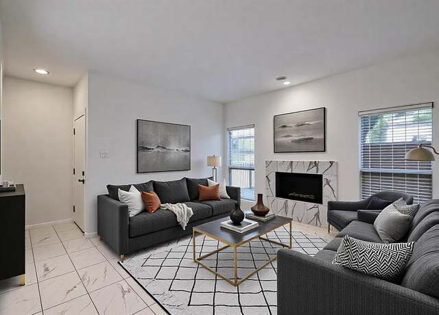 Property at 1818 Augusta Dr #3, Houston, TX 77057, 2 beds, 1 bath