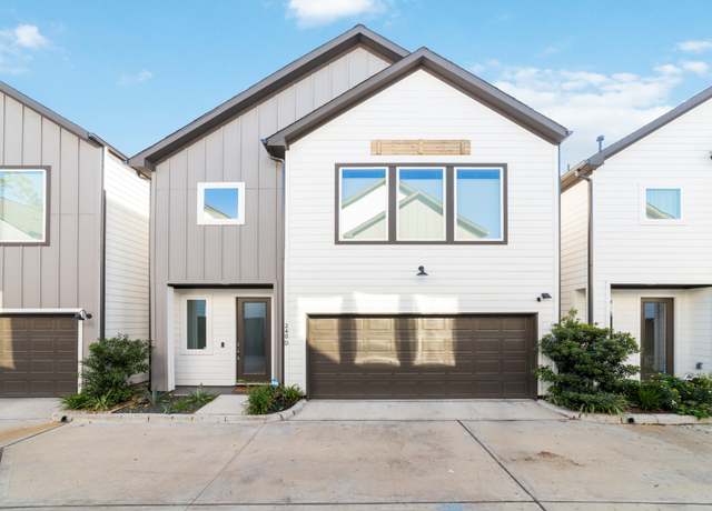 Property at 240 Julia St Unit D, Houston, TX 77022, 3 beds, 2.5 baths
