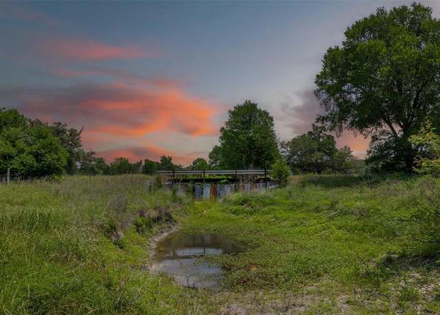 Property at 3610 Noak Rd, Round Top, TX 78954