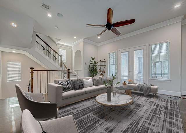Property at 2227 Chenevert St, Houston, TX 77003, 3 beds, 3.5 baths
